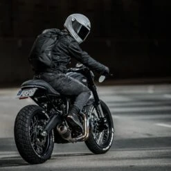 R16 Drypack Motorrugzak -Mkc Moto Winkel 025501 100 7 Kriega R16 Backpack Drypack